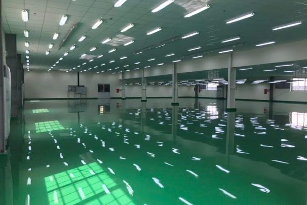 Vì sao nhà xưởng công nghiệp lại dùng sơn epoxy? Vì sao nhà xưởng công nghiệp lại dùng sơn epoxy?